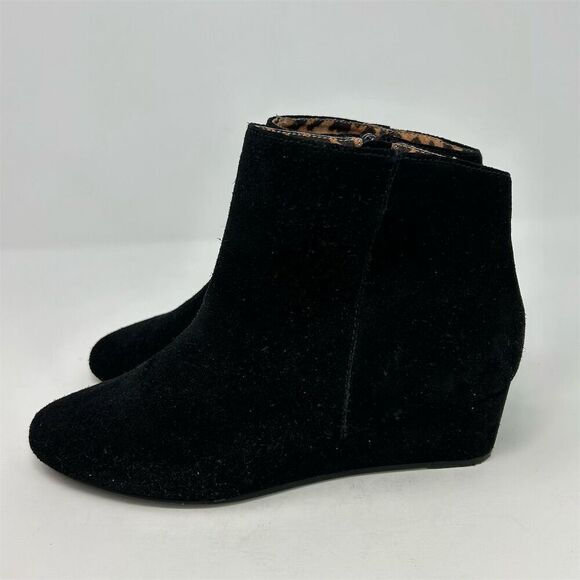 Seychelles Women's Black Suede Ankle Booties Size 8.5 Casual Wedge Fall - Picture 6 of 13